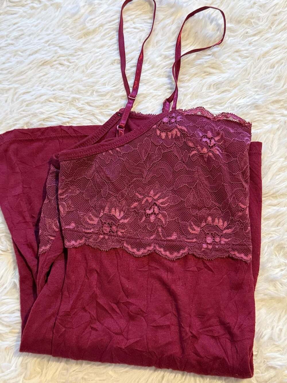 Maurices Cami Size L Burgundy Lace Trim Spaghetti Strap Tank Top